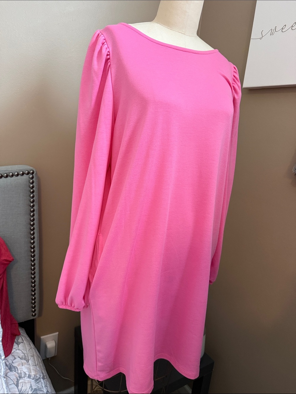 crown & ivy Hot Pink Long Sleeve Shift Dress